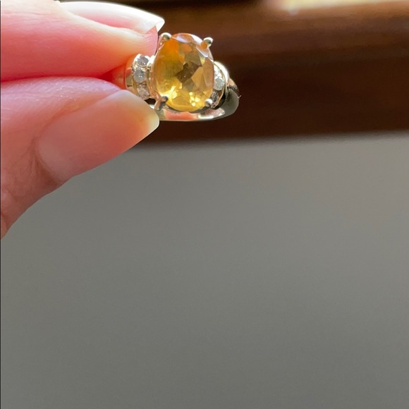 SOLD - Picture 3 of 4